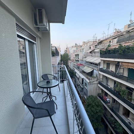 אתונה Ntinos Apartment Center Exarcheia מראה חיצוני תמונה