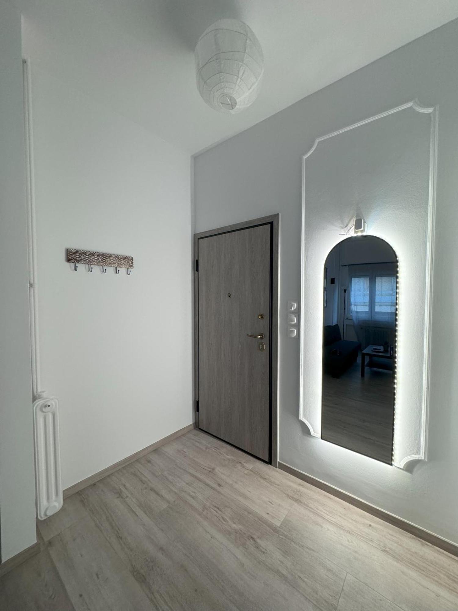 אתונה Ntinos Apartment Center Exarcheia מראה חיצוני תמונה