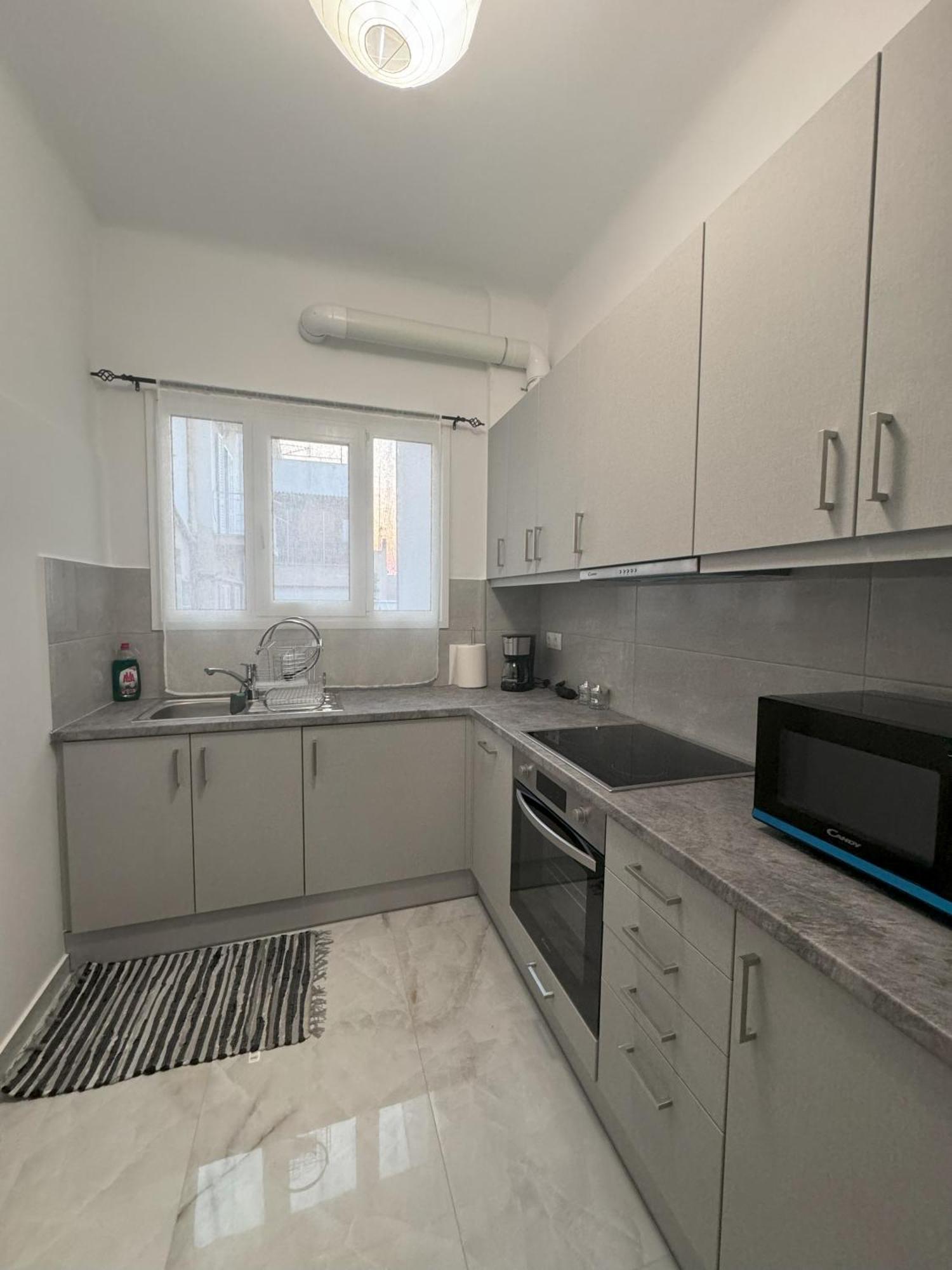 אתונה Ntinos Apartment Center Exarcheia מראה חיצוני תמונה