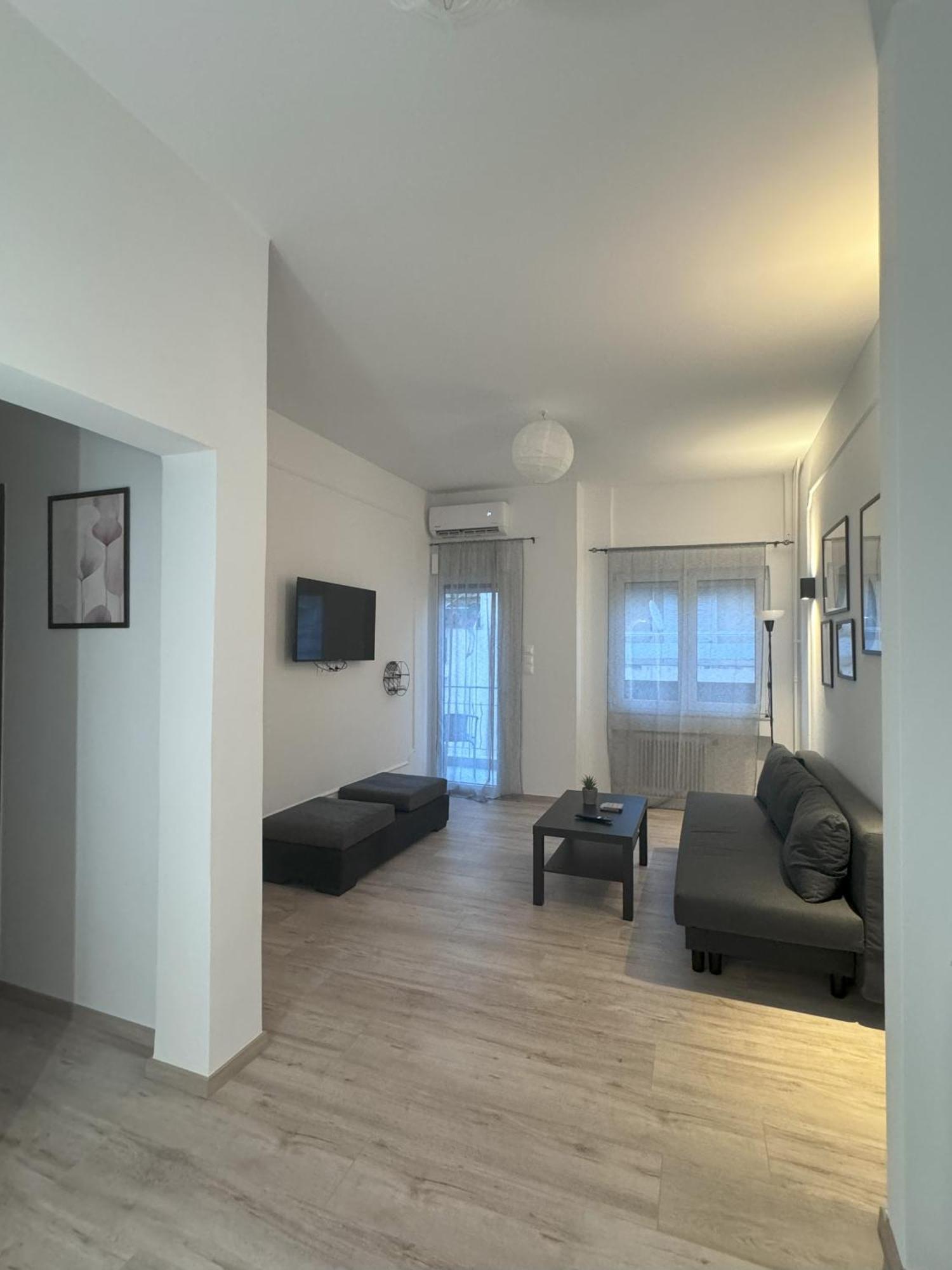 אתונה Ntinos Apartment Center Exarcheia מראה חיצוני תמונה